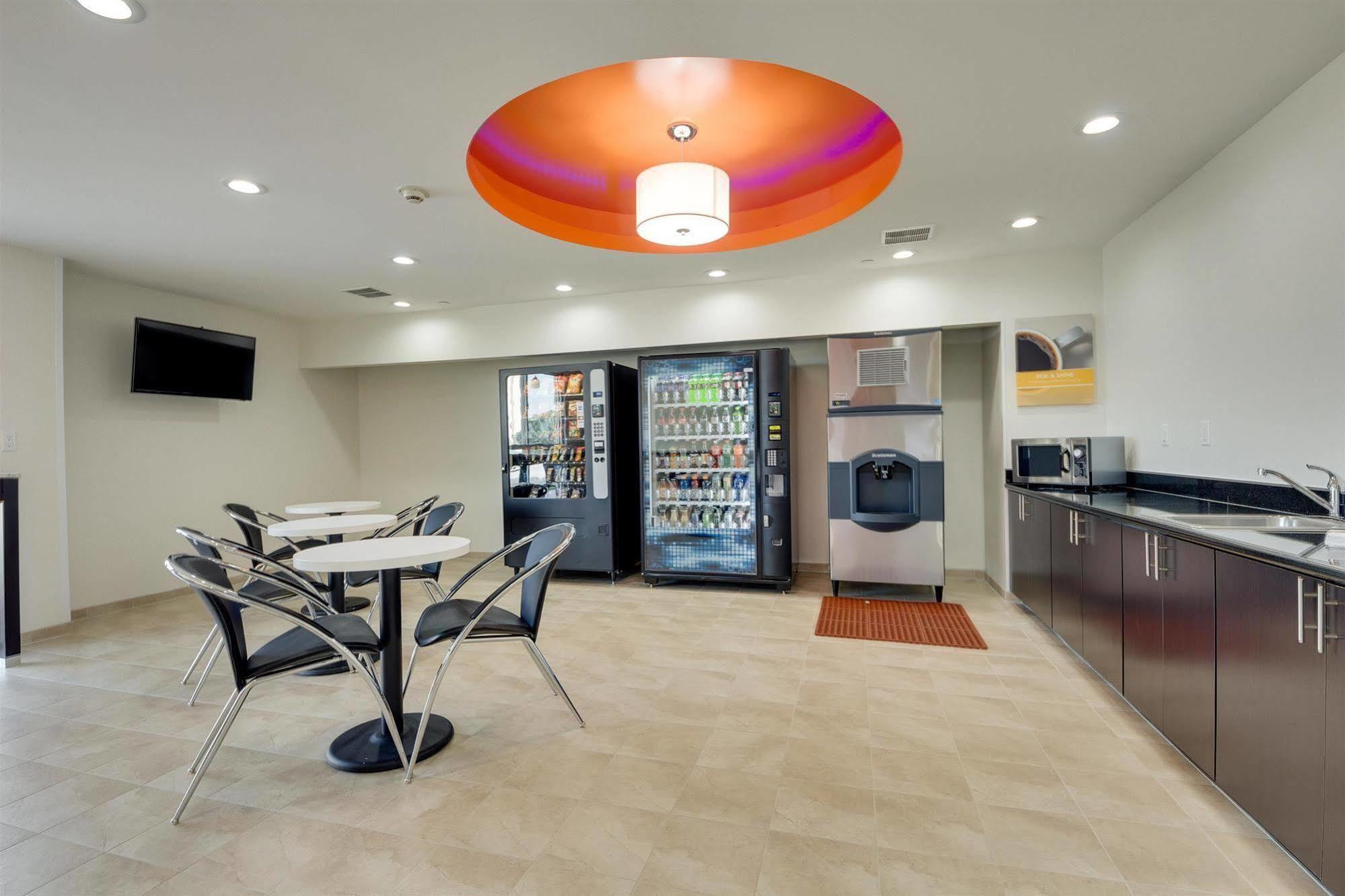 Motel 6-Tulsa, Ok Catoosa ภายนอก รูปภาพ