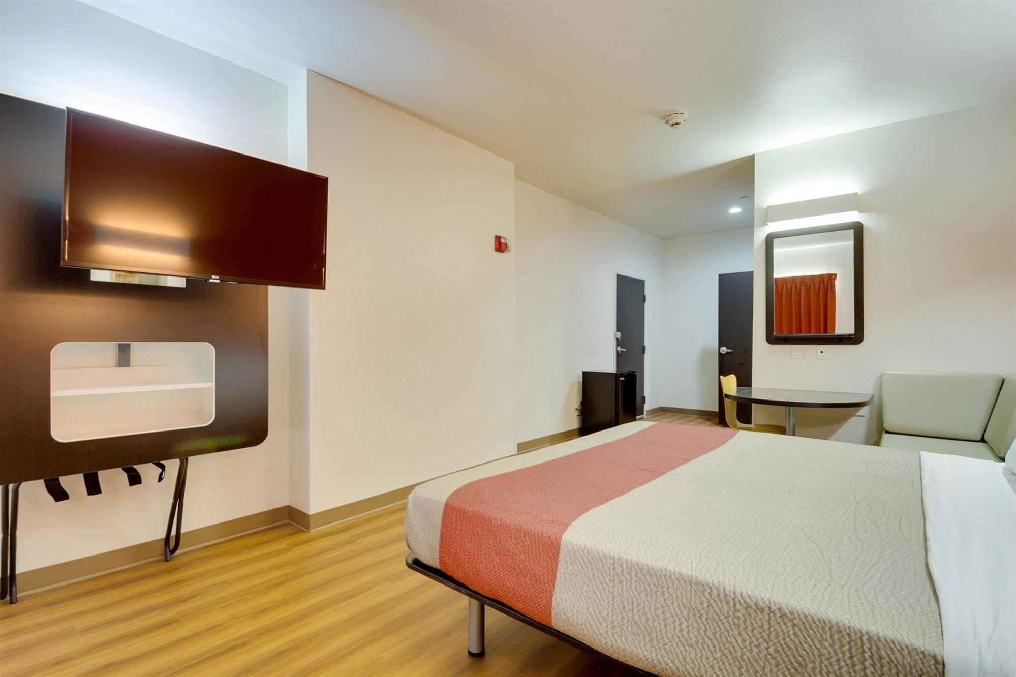 Motel 6-Tulsa, Ok Catoosa ภายนอก รูปภาพ
