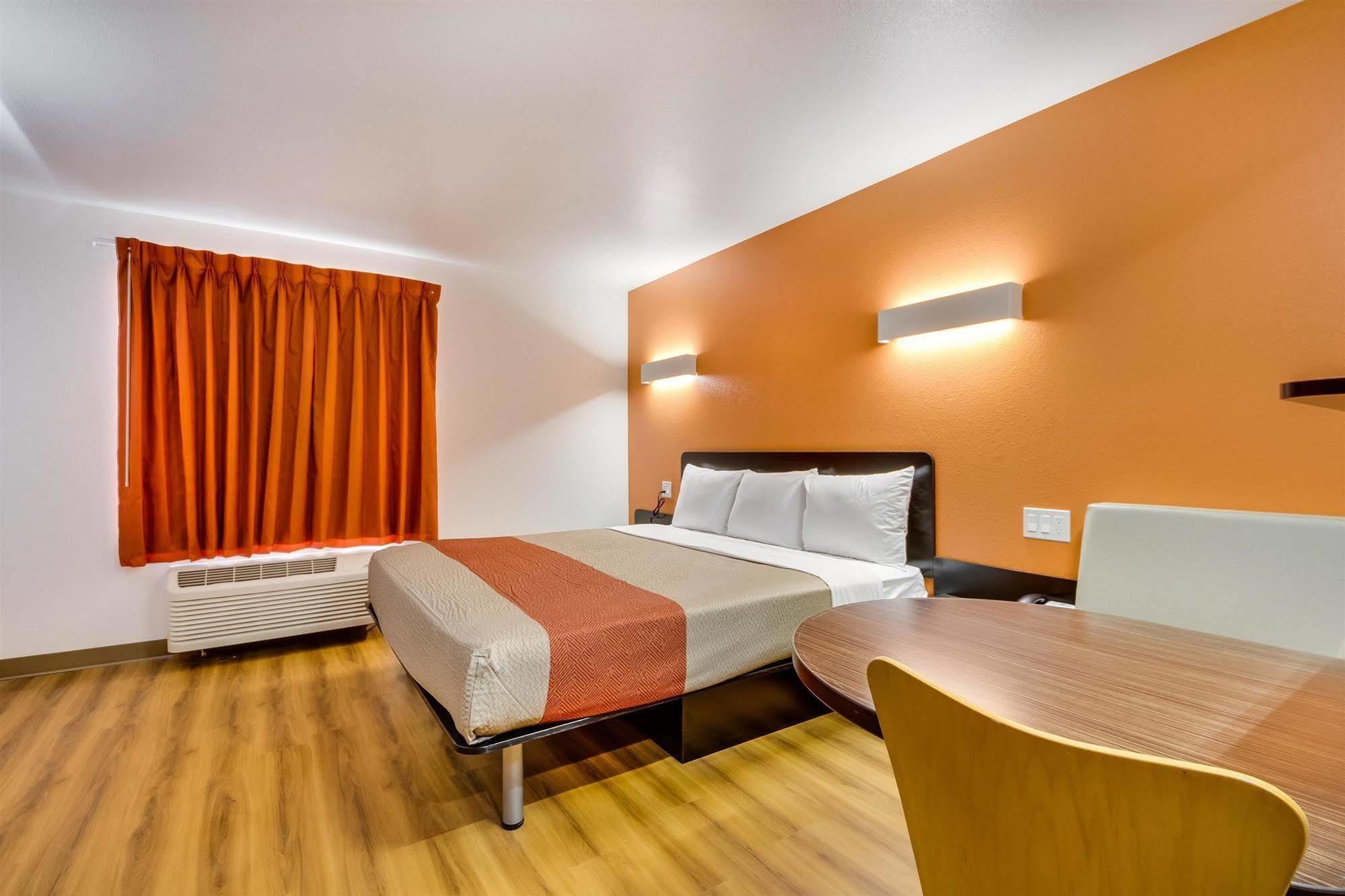 Motel 6-Tulsa, Ok Catoosa ภายนอก รูปภาพ